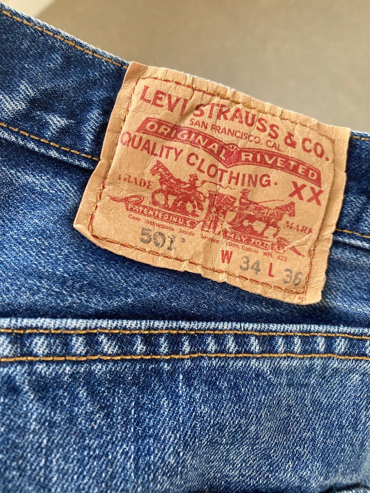 Levis 501 driemaal 34 x 36, Blauw, Maat 42/44 (L), Ophalen of Verzenden, Lang