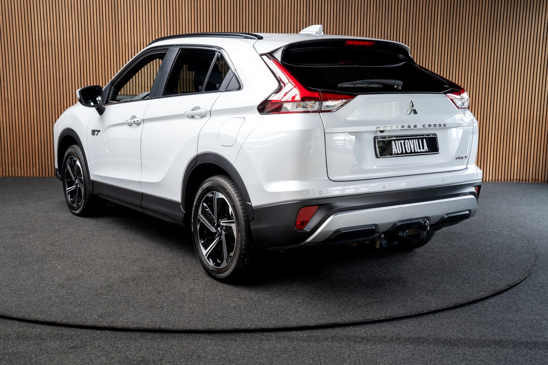 Mitsubishi Eclipse Cross 2.4 PHEV HUD Leder ACC Navi 360 °, Auto's, Automaat, 4 cilinders, Wit, Bedrijf