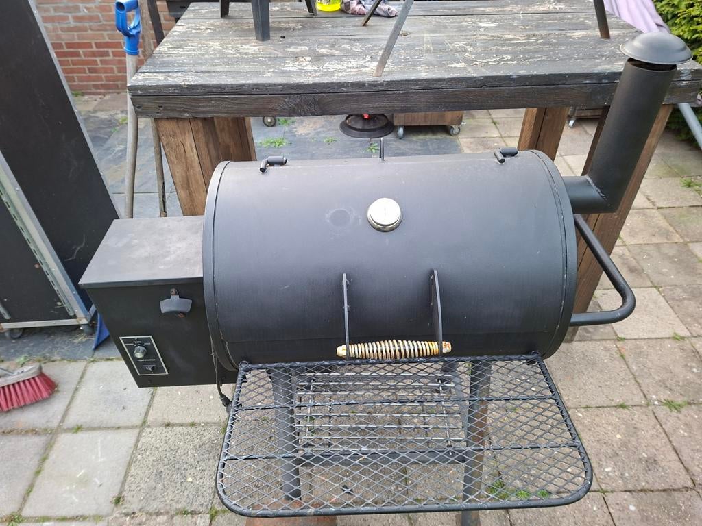 Pelletsmoker, Tuin en Terras, Houtskoolbarbecues, Ophalen, Gebruikt
