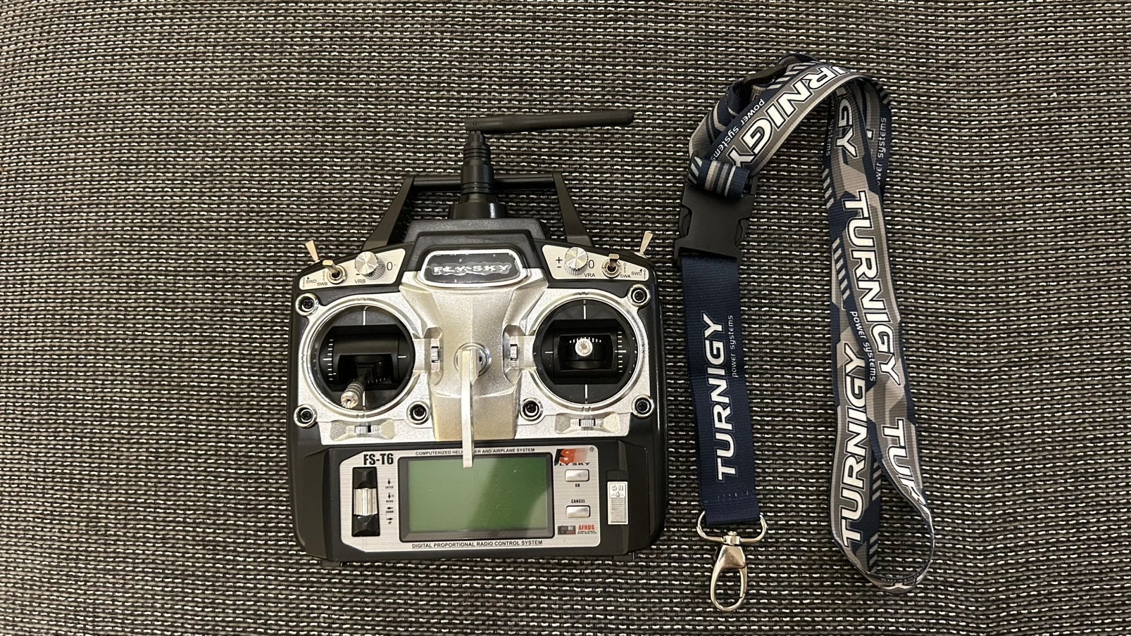 FlySky FS-T6 2.4Ghz 6-kanaals zender met FS-R6B ontvangers, Hobby en Vrije tijd, Ophalen of Verzenden, Zo goed als nieuw