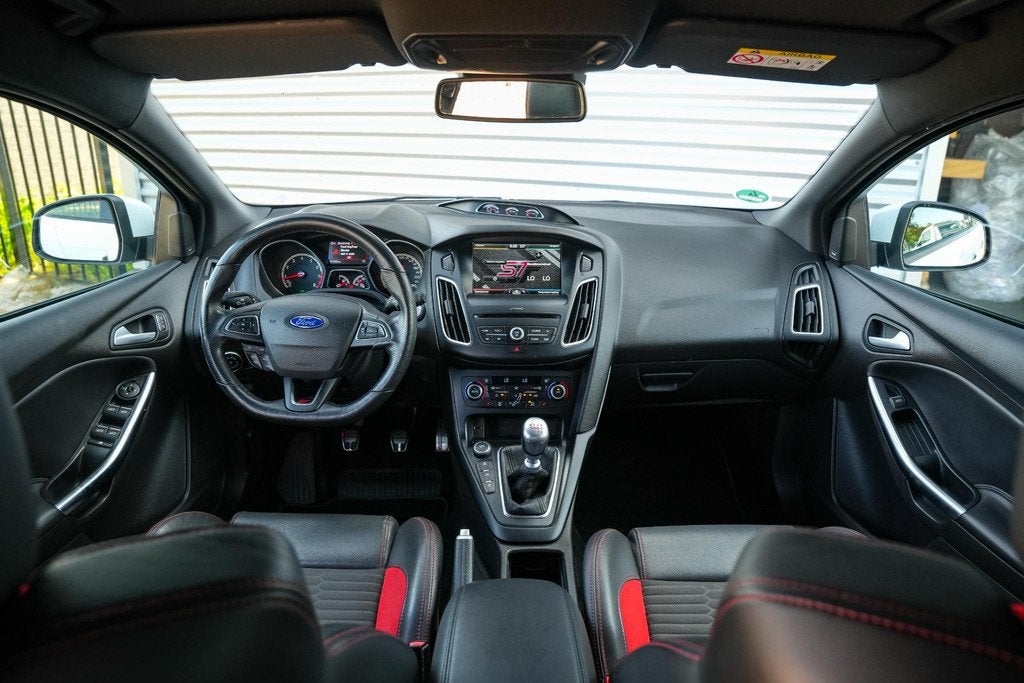 Ford Focus 2.0 ST-3 250 pk Keyless Stuurverw. Cruise Clima 1, Gebruikt, Euro 6, 4 cilinders, 1337 kg