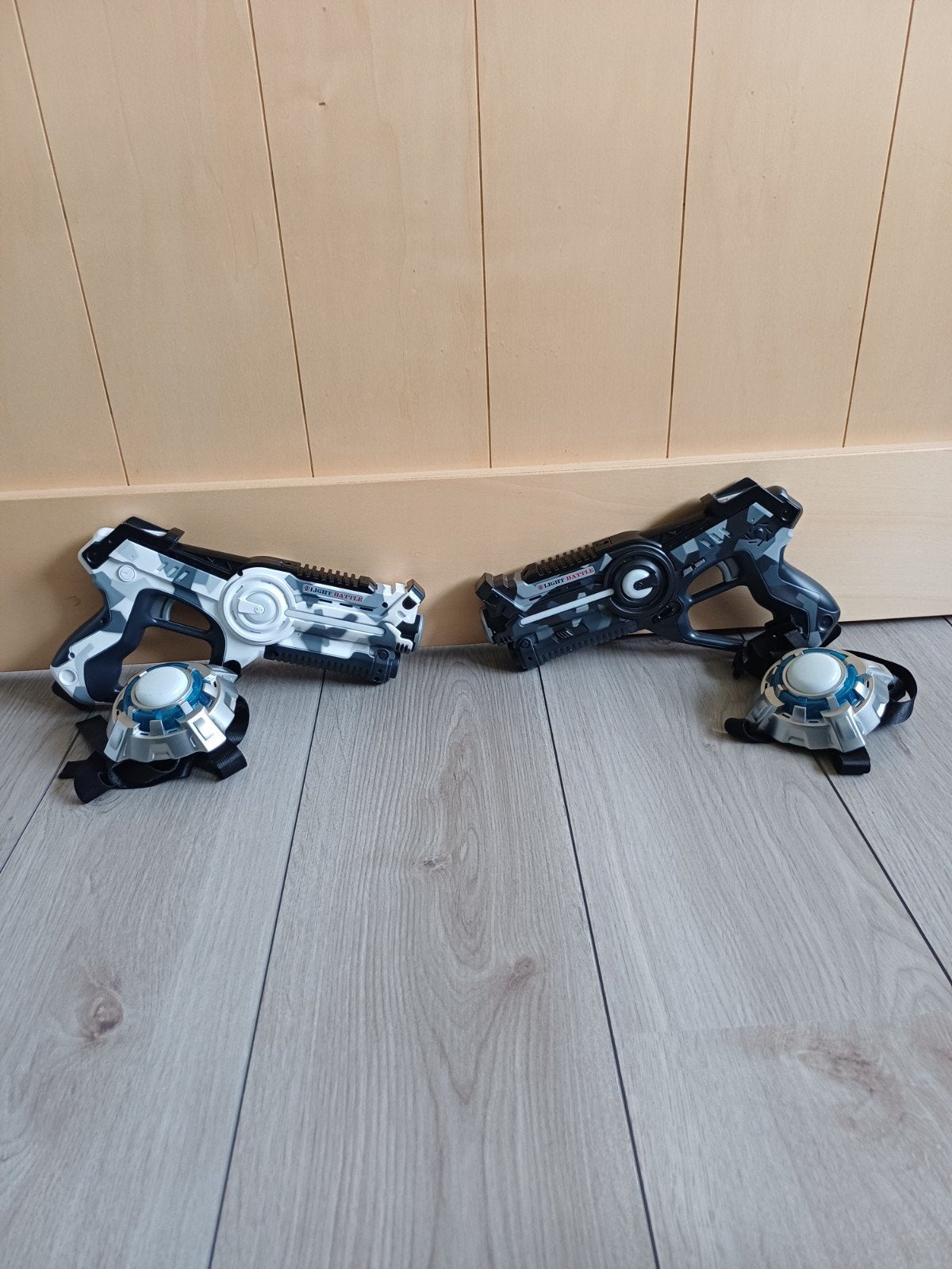 Light Battle Lasergame Set - 2 Laserguns en Vests, Ophalen of Verzenden, Zo goed als nieuw