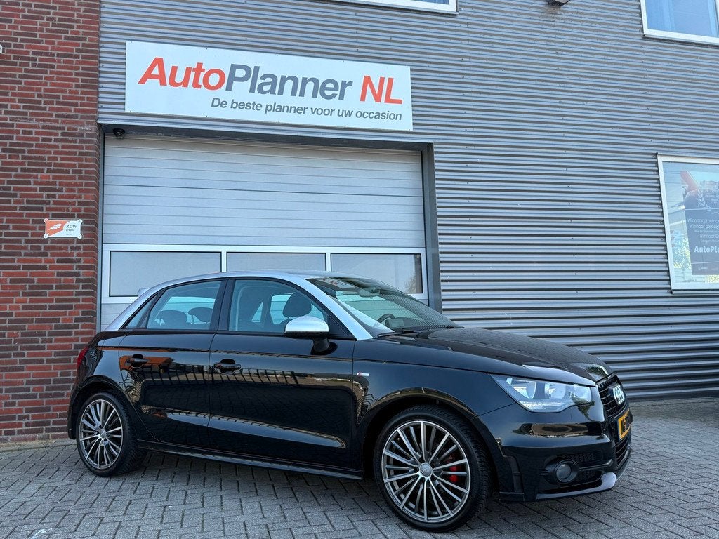 Audi A1 Sportback 1.2 TFSI S-Line! Airco! Camera! Cruise!, Auto's, Voorwielaandrijving, Euro 5, Zwart, 4 cilinders