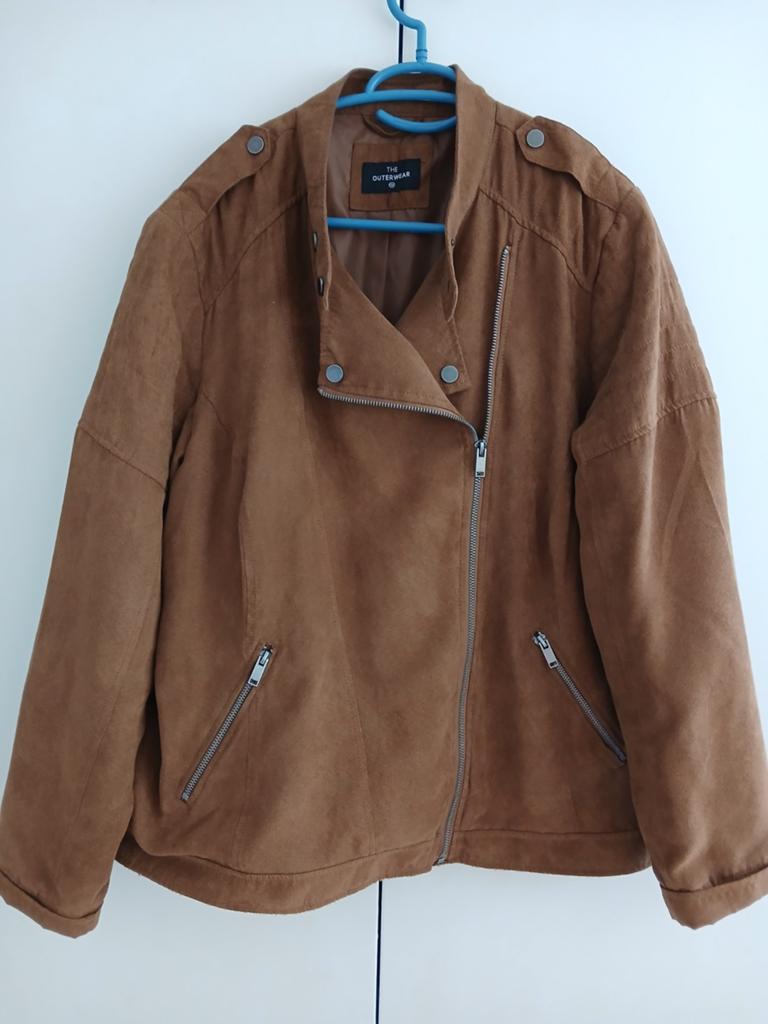 Leuke damesjas zgan, Ophalen of Verzenden, Zo goed als nieuw, Maat 46/48 (XL) of groter, Bruin