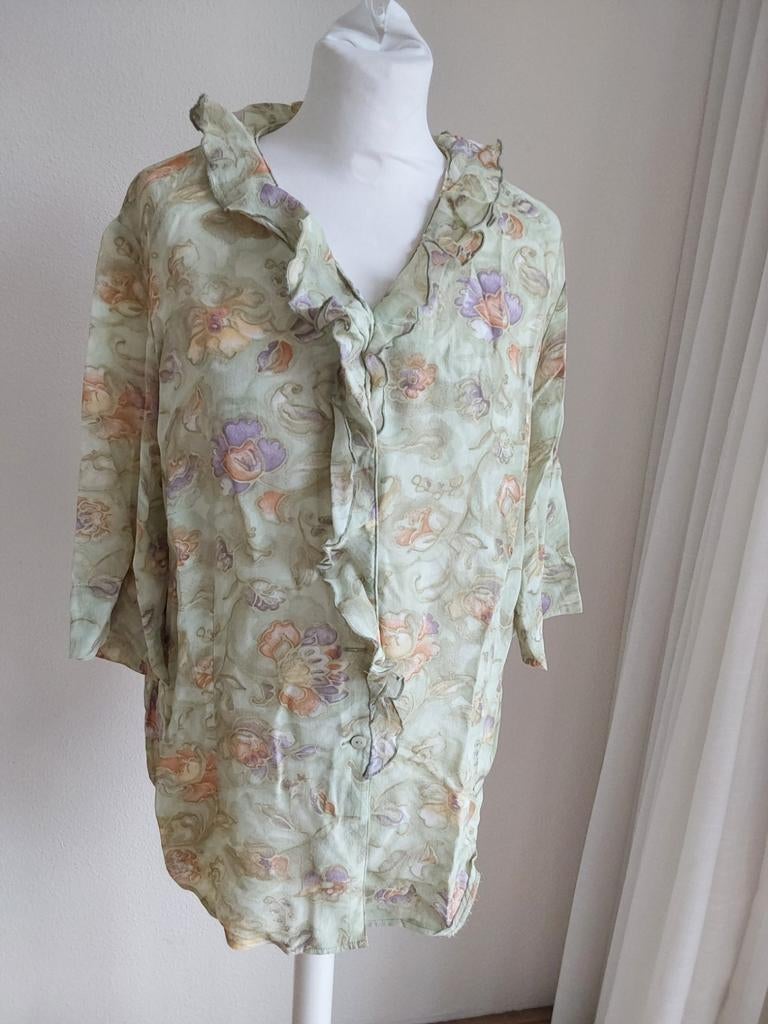 Prachtige blouse van Manfred Lasarz maat 44,okselm 61cm, 100, Kleding | Dames, Grote Maten, Manfred Lasarz, Blouse of Tuniek, Ophalen of Verzenden