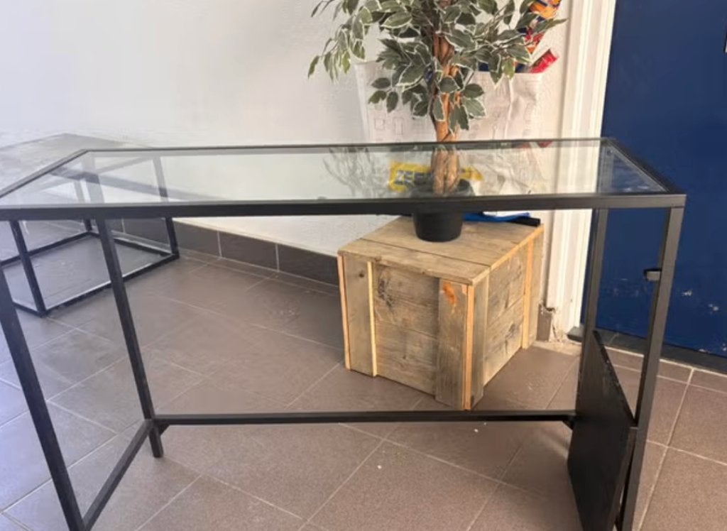 Bureau IKEA, Huis en Inrichting, Bureaus, Ophalen, Gebruikt