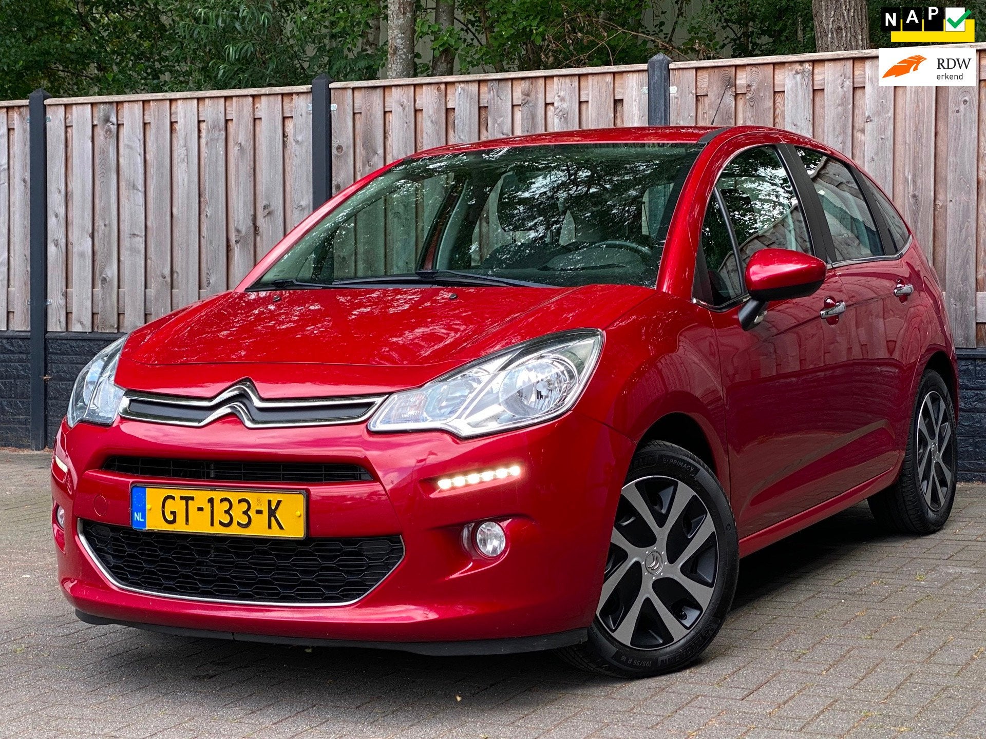 Citroen C3 1.6 BlueHDi Collection NL AUTO I NAVI I TREKHAAK, Voorwielaandrijving, Gebruikt, Euro 6, Origineel Nederlands