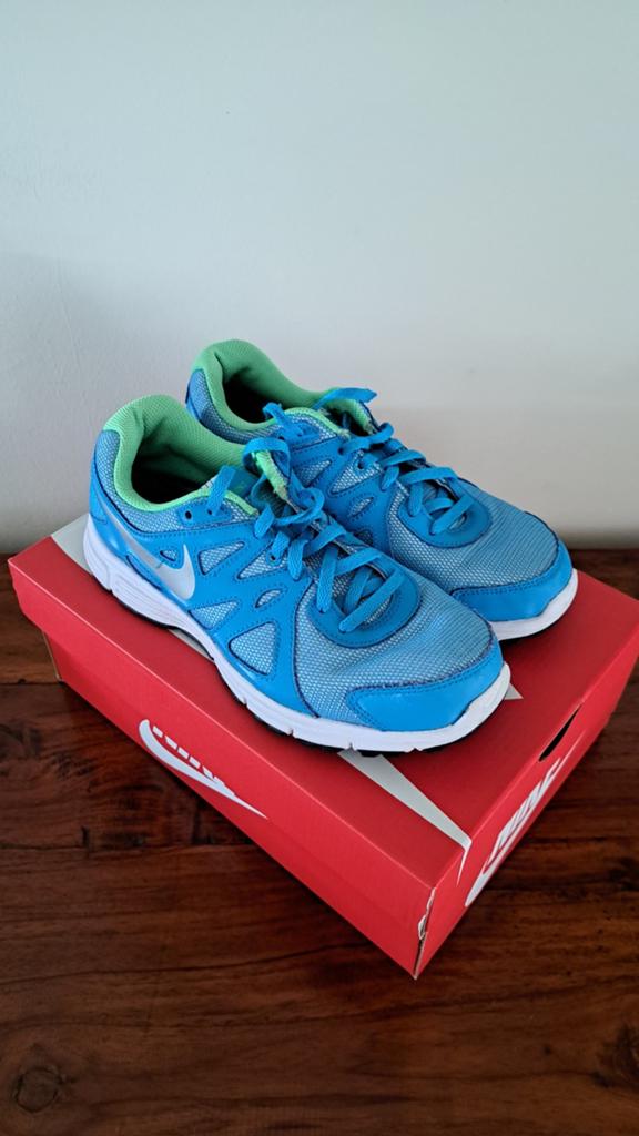 Turquoise Nike gymschoenen,, Kleding | Dames, Schoenen, Blauw, Sportschoenen, Nike, Ophalen of Verzenden