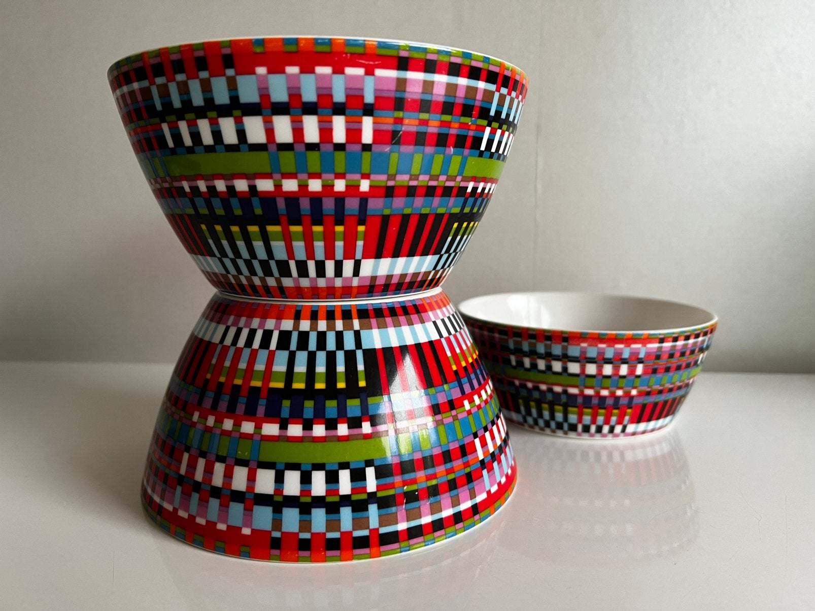 3 Iittala Origo Mix Schalen Jubileum 1999-2009 Multicolor, Ophalen of Verzenden, Gebruikt, Porselein, Schaal of Schalen