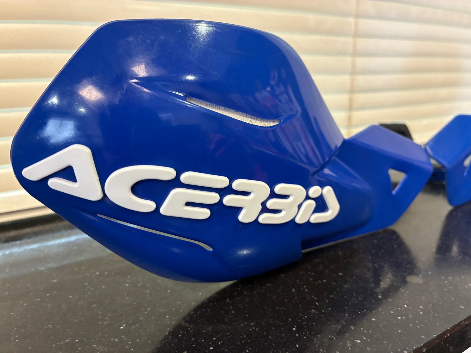 Acerbis universele handkappen crossmotor, offroad en enduro, Ophalen of Verzenden, Acerbis, Info@acerbis.com, Acerbislaan 987 1234AB Acerbiskerk