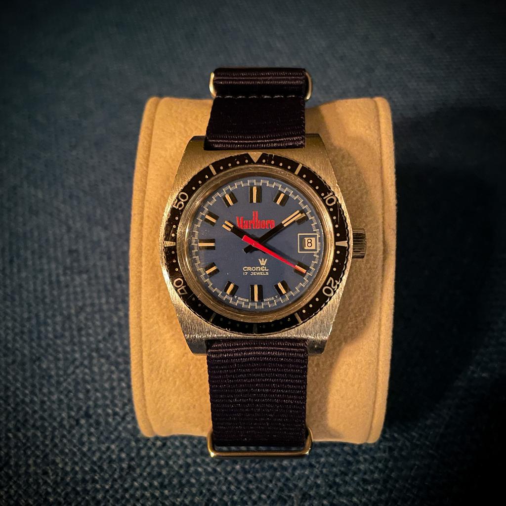 Vintage “Marlboro” Cronel Swiss relatiegeschenk horloge, Sieraden, Tassen en Uiterlijk, Overige merken, Staal, Polshorloge, Kunststof
