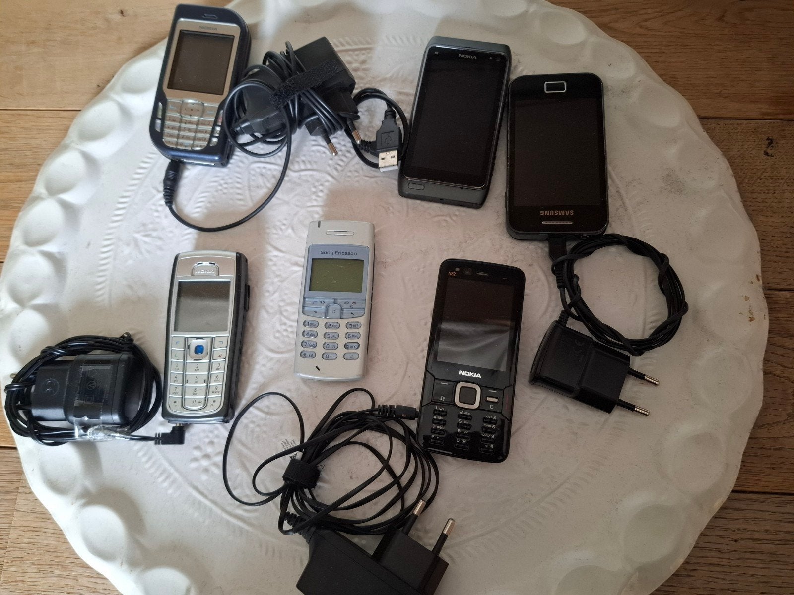 Mobiele telefoons Nokia 6660, N8, N82,6230i, Galaxy Ace
Noki, Ophalen, Gebruikt, Zwart, Zonder simlock