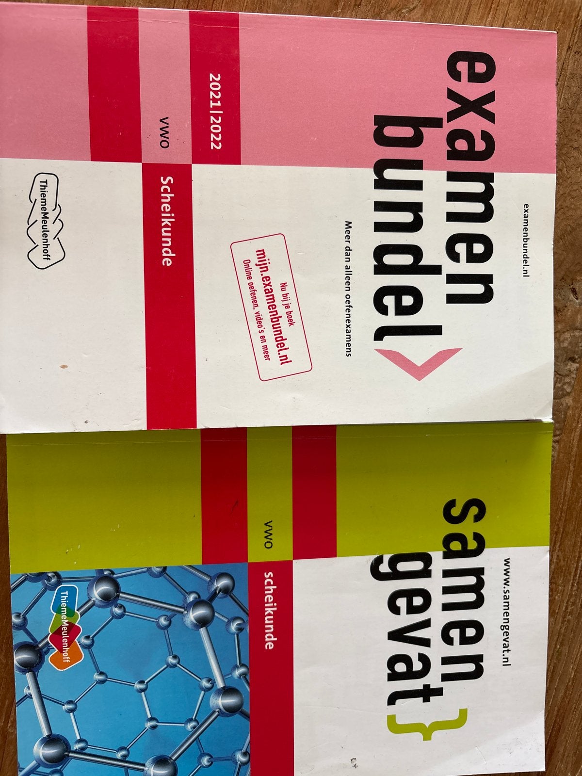 Examenbundel en Samengevat Scheikunde VWO 2021/2022, Boeken, Ophalen of Verzenden, Beta, Gelezen