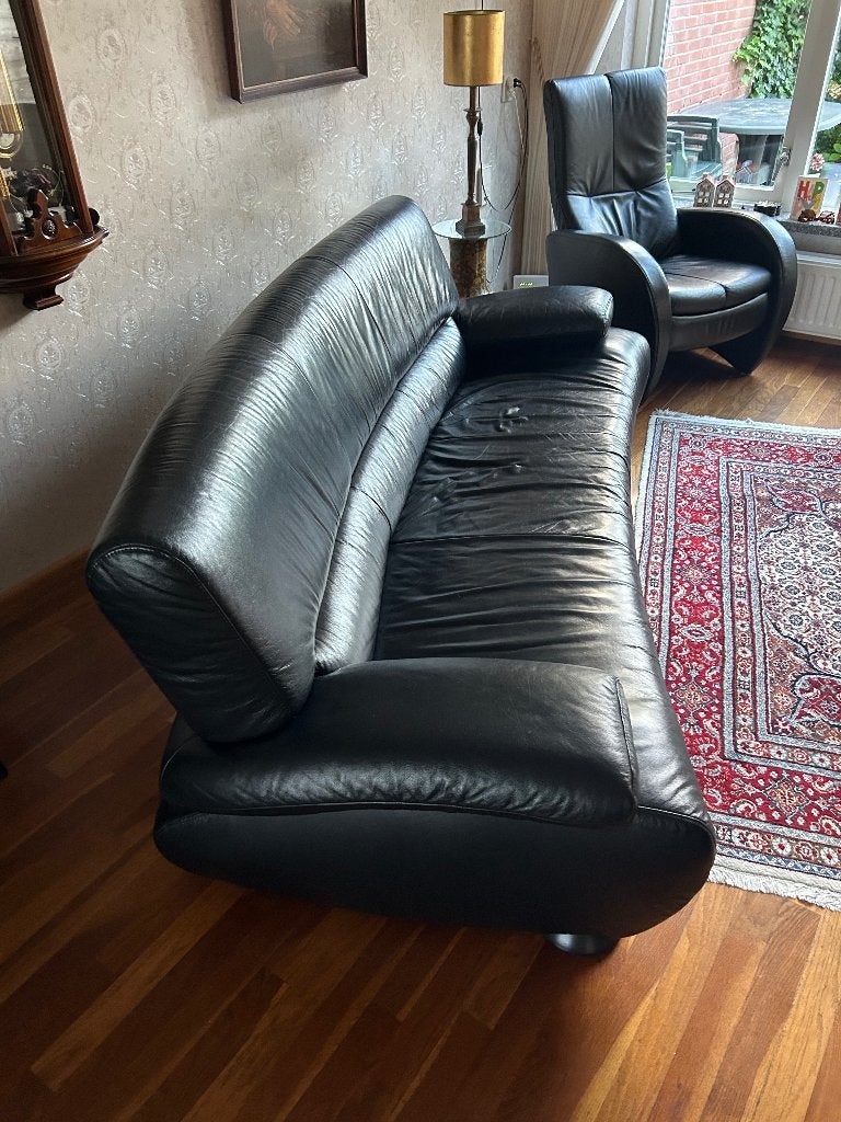 Design zwarte leren bank met twee leren relax stoelen, Ophalen, Gebruikt, Leer, 75 tot 100 cm
