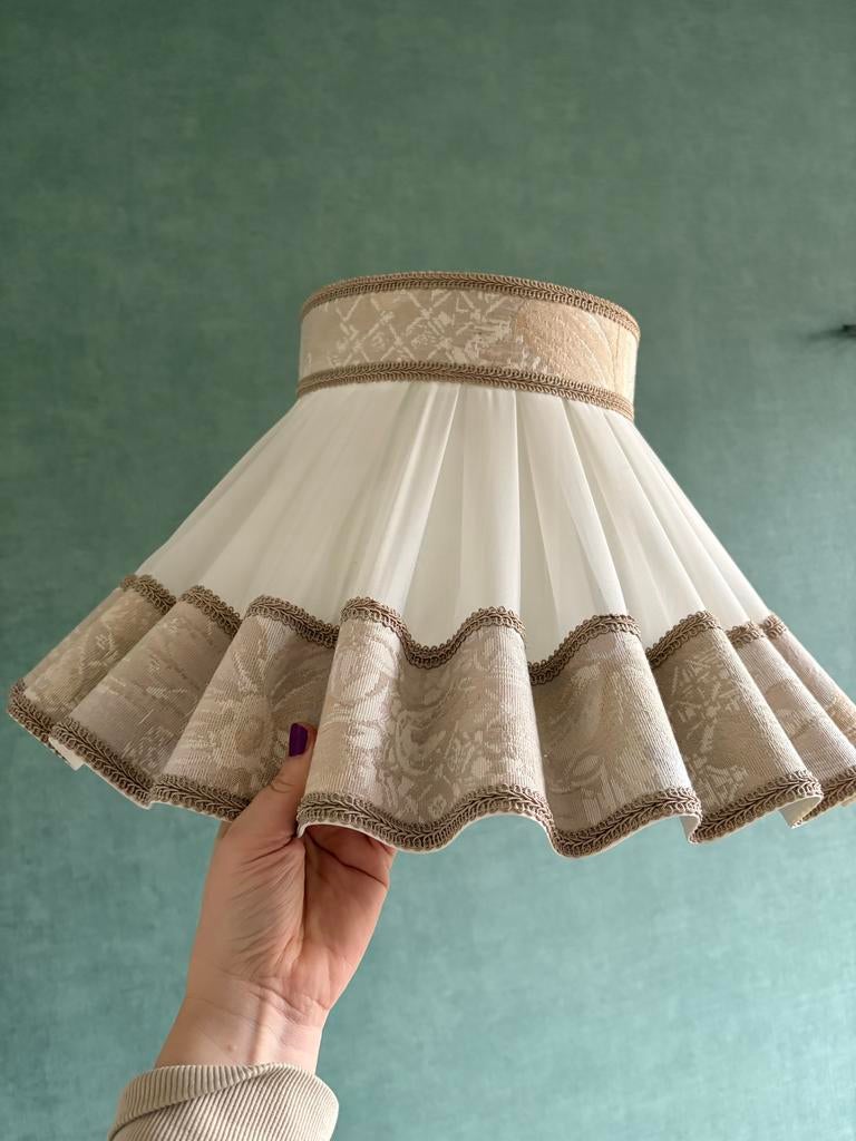Geplooide Brocante Lampenkap - Crème/Beige, Huis en Inrichting, Ophalen, Gebruikt, 25 tot 50 cm, Rond