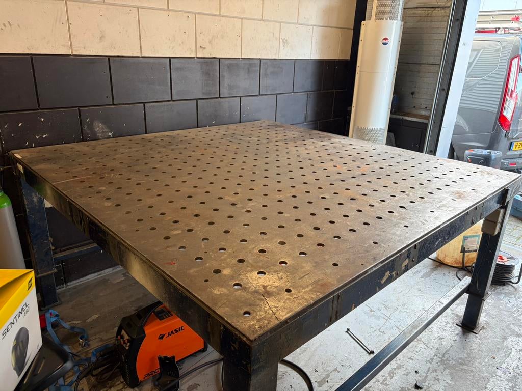 Opspan/las-tafel, Doe-het-zelf en Verbouw, Werkbanken, Ophalen of Verzenden, Zo goed als nieuw