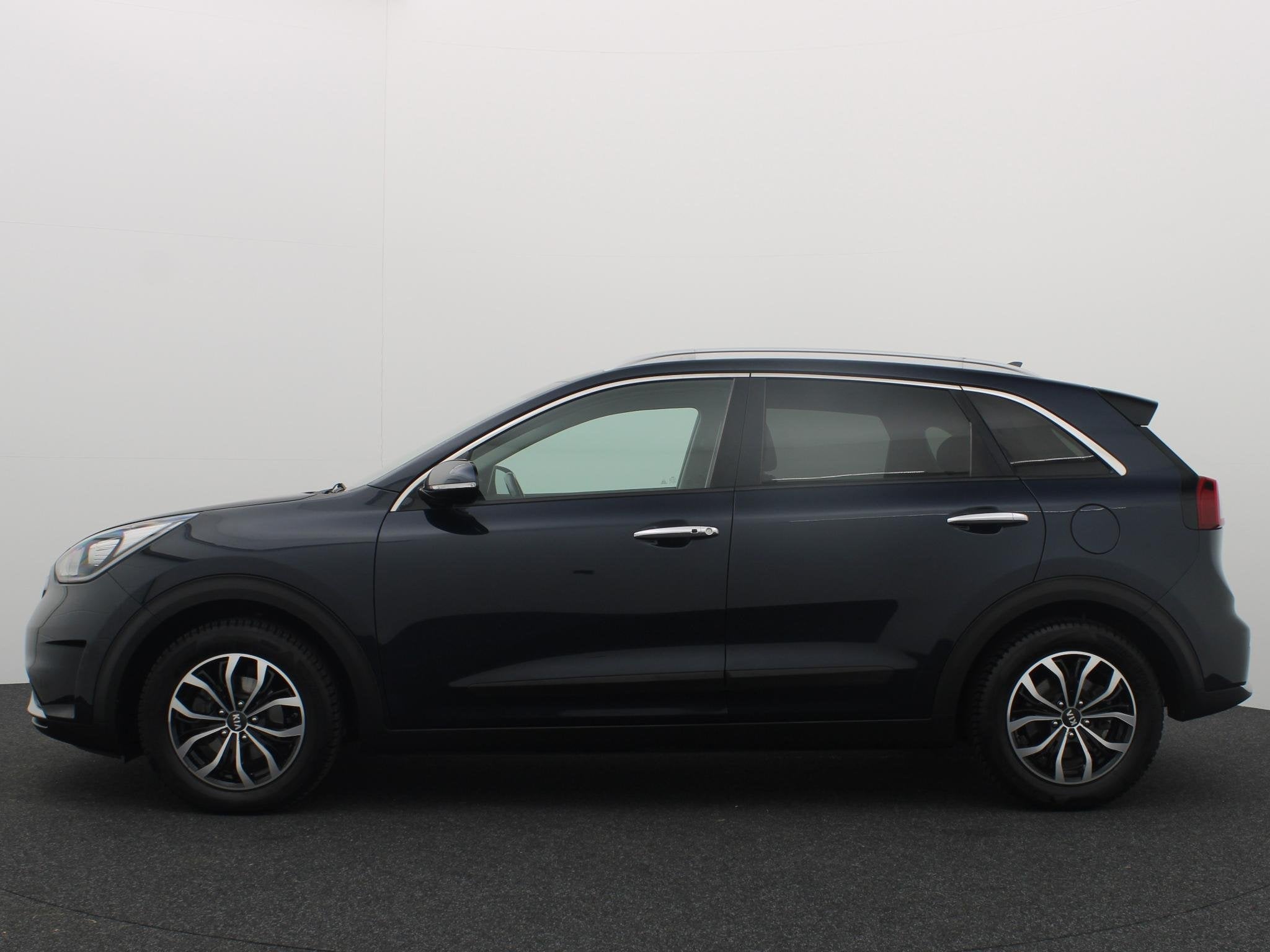 Kia Niro 1.6 GDi Hybrid DynamicPlusLine CAMERA / CARPLAY / L, Auto's, Gebruikt, Euro 6, 2 kWh, Blauw