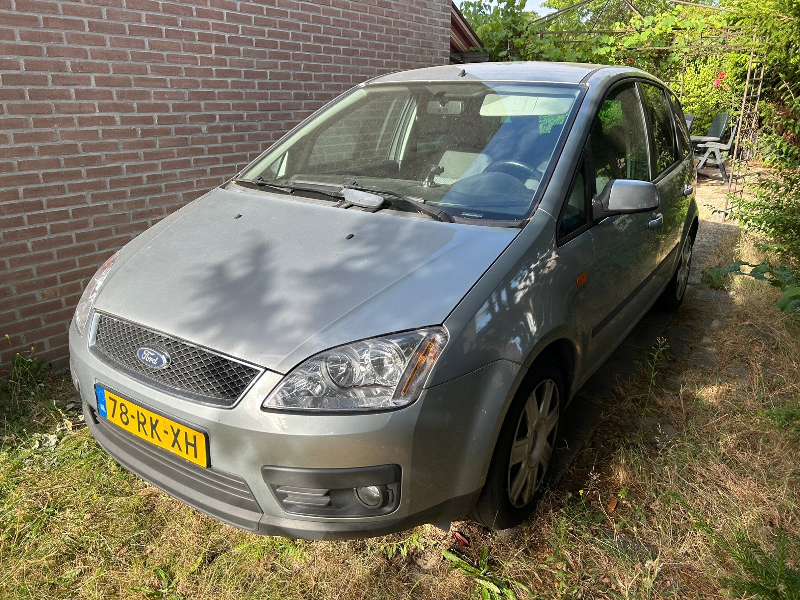 Ford C-Max 1.6 16V 2005 zeer nette auto, 4 cilinders, Origineel Nederlands, 75 €/maand, Handgeschakeld