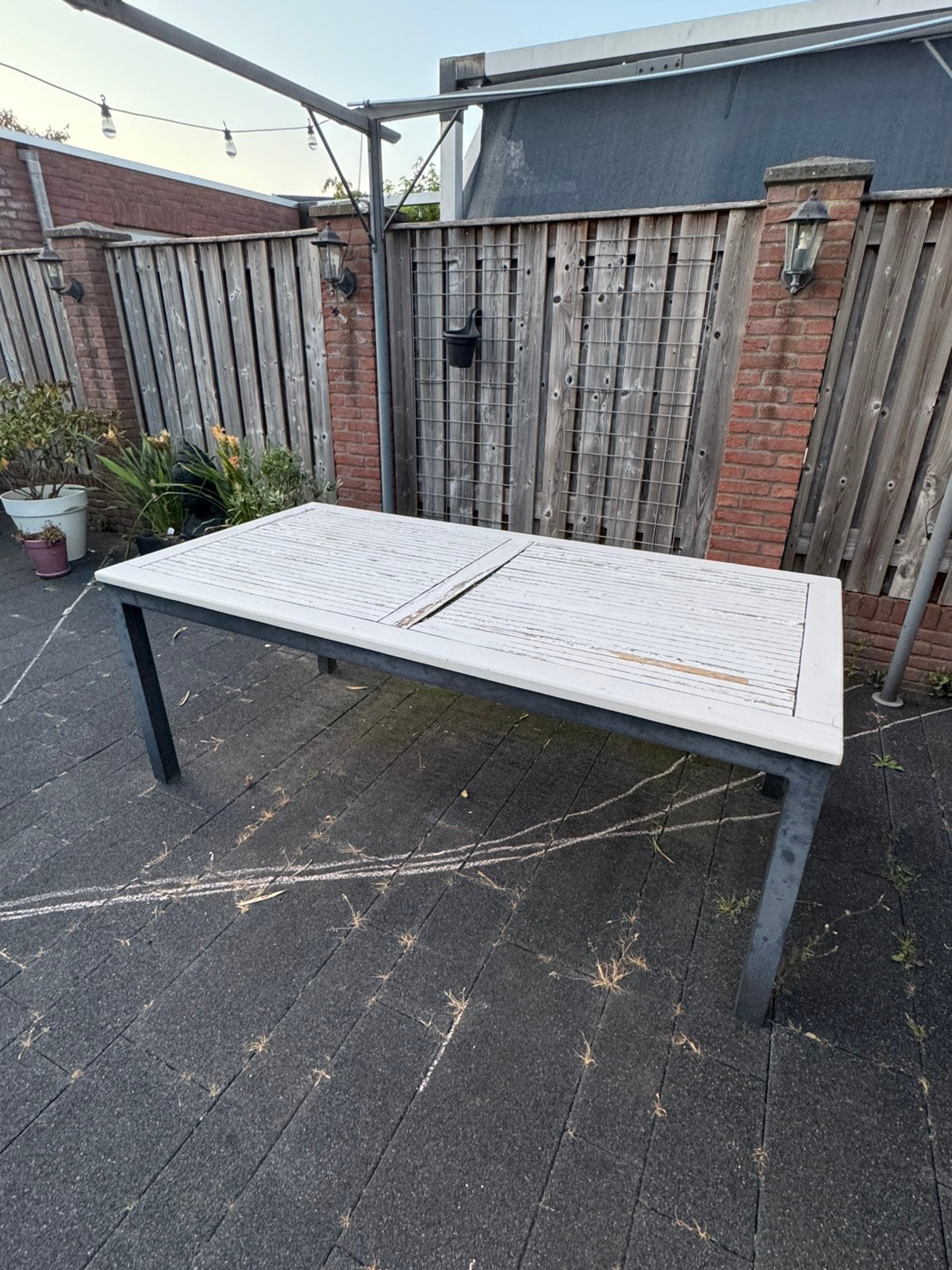 Gratis tuintafel | Opknapper | staal onderstel, Ophalen, Zo goed als nieuw, Rechthoekig, Aluminium