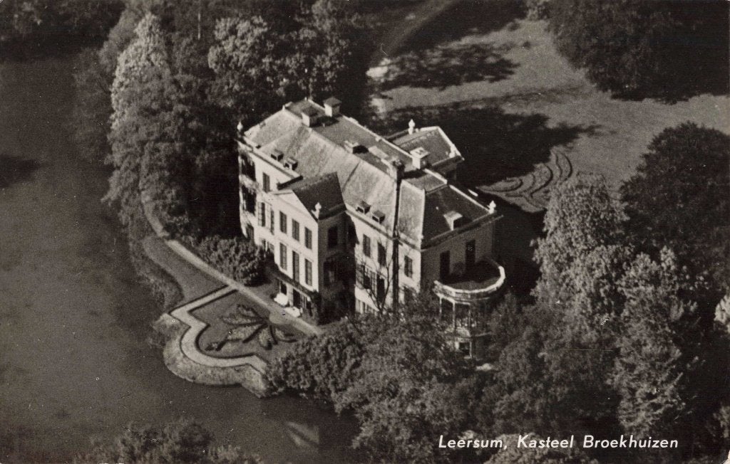 Leersum Kasteel Broekhuizen KLM Luchtfoto M8197, Ophalen, 1960 tot 1980, Gelopen, Utrecht