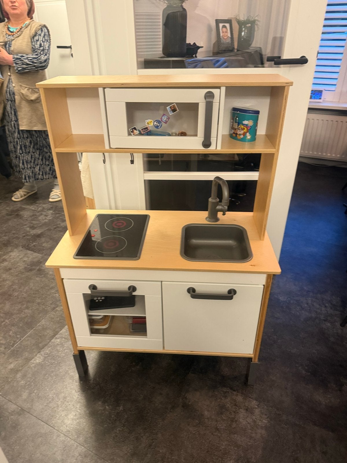 Ikea Duktig speelkeuken met magnetron en kookplaat, Ophalen, Gebruikt, Hout, Speelkeuken