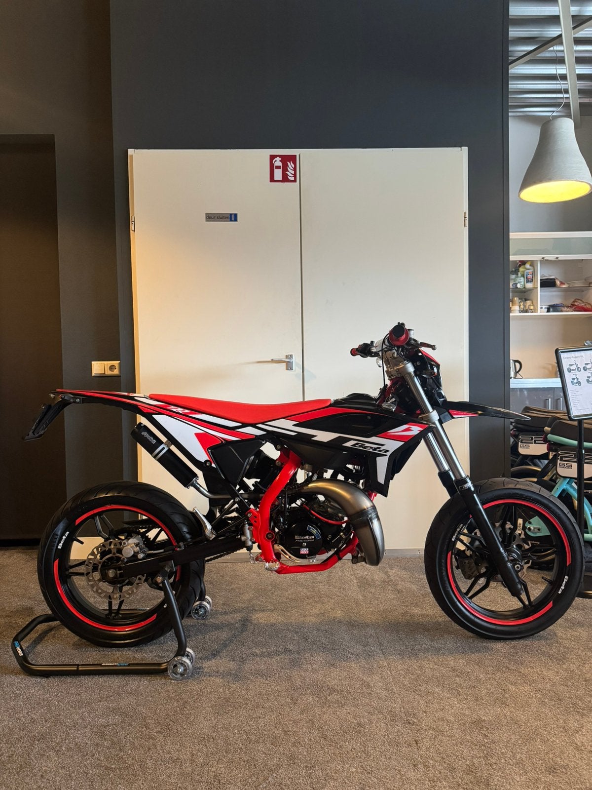 Beta RR50 Motard Sport | 2024 | Polini | Begrenzer | 1E eige, Fietsen en Brommers, Ophalen, 6 versnellingen, Gebruikt, Maximaal 45 km/u