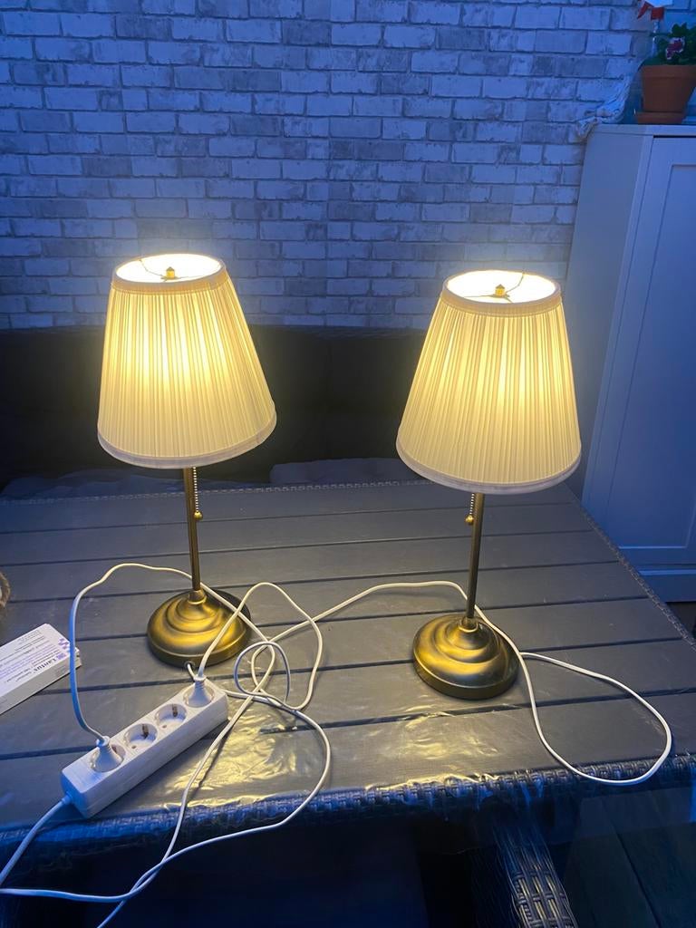 İKEA NACHTKASTJE  LAMPEN BİEDEN, Ophalen, Zo goed als nieuw
