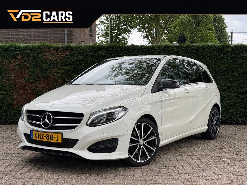 Mercedes-Benz B-klasse 200 Night Edition | LED | Ambiance |, Auto's, 1325 kg, Euro 6, Wit, Bedrijf