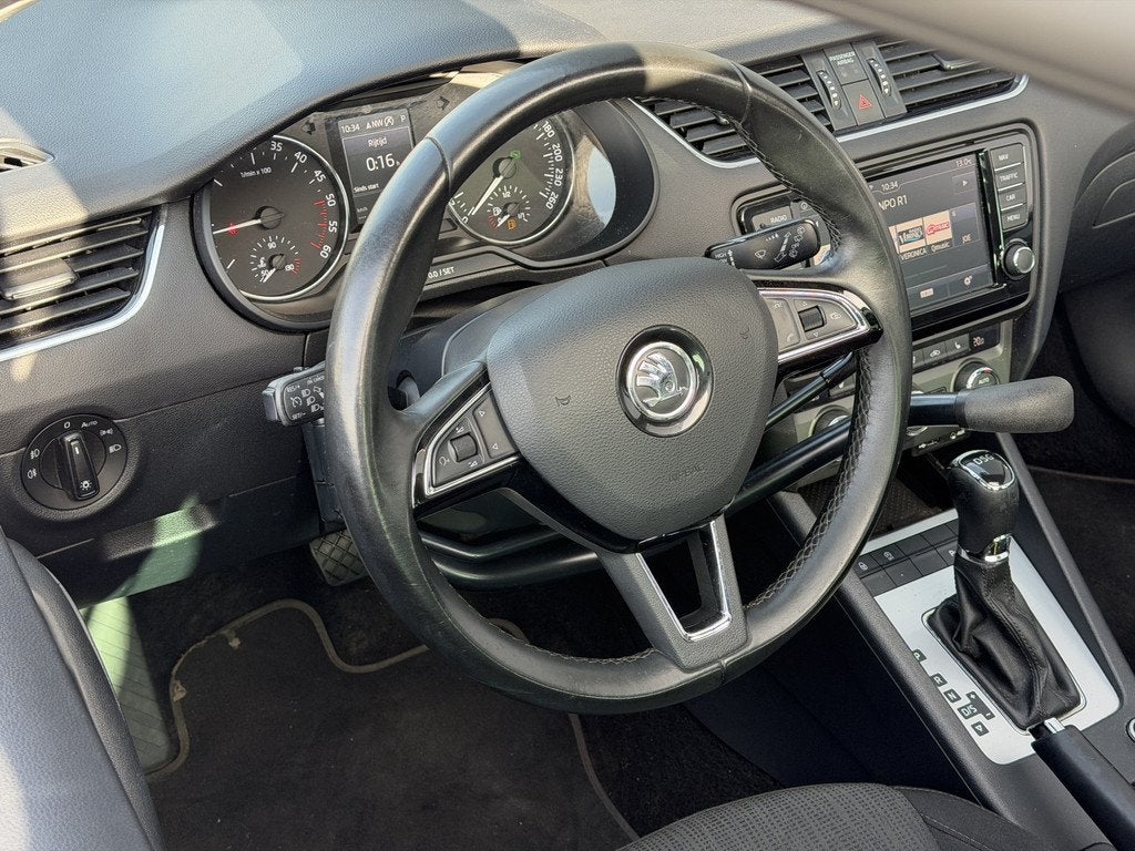 Skoda Octavia Combi 1.6 TDI Greentech Style Business | HANDG, Auto's, Stof, Gebruikt, 4 cilinders, Wit