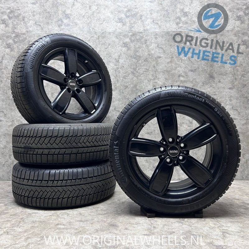 17 inch originele velgen + winterbanden MINI Countryman F60, Auto-onderdelen, Gebruikt, -, -, Banden en Velgen