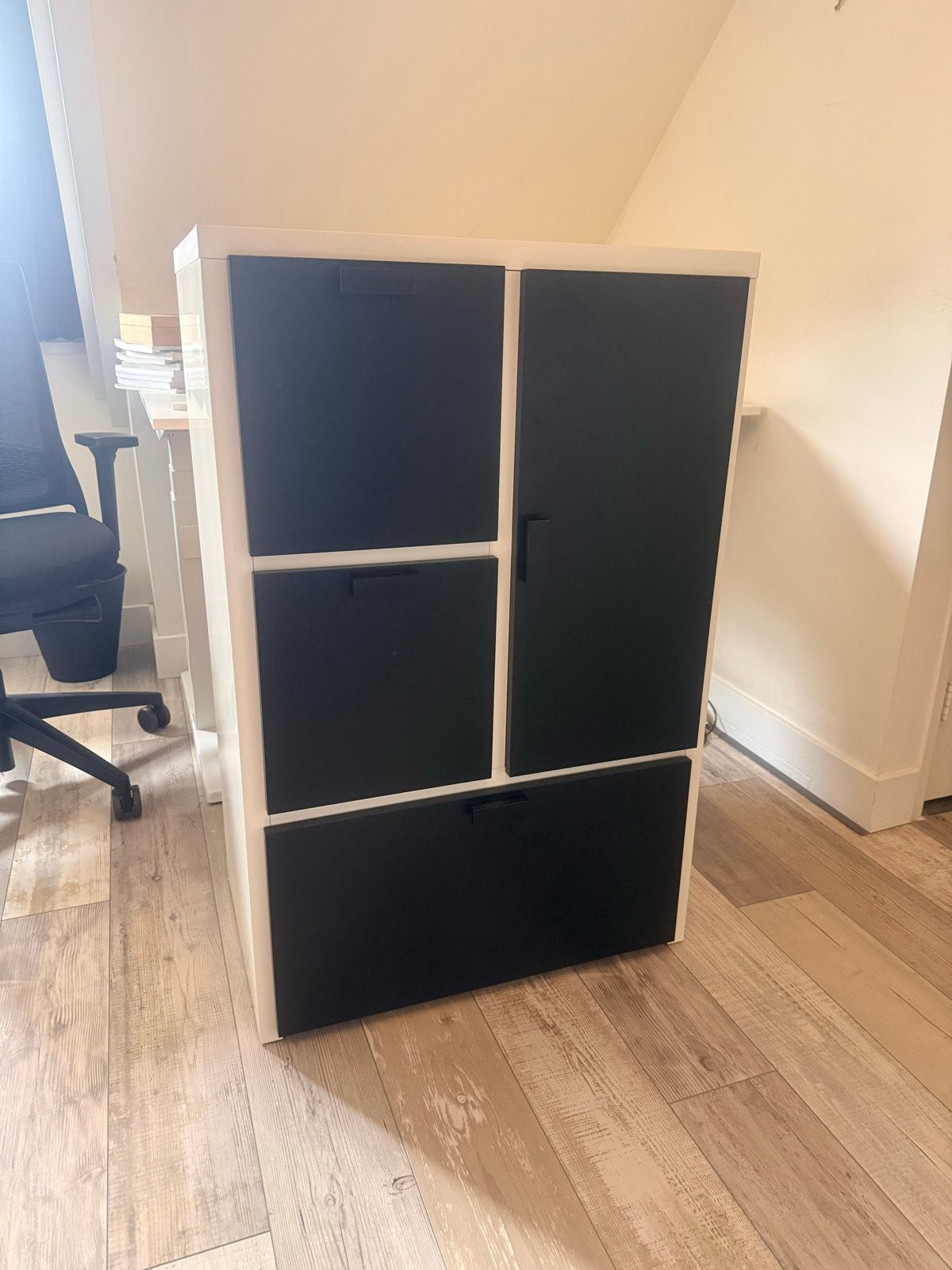 IKEA ODDA Ladekast Zwart Wit - Compact en Stijlvol, Ophalen, Gebruikt, 100 tot 150 cm, 50 tot 100 cm
