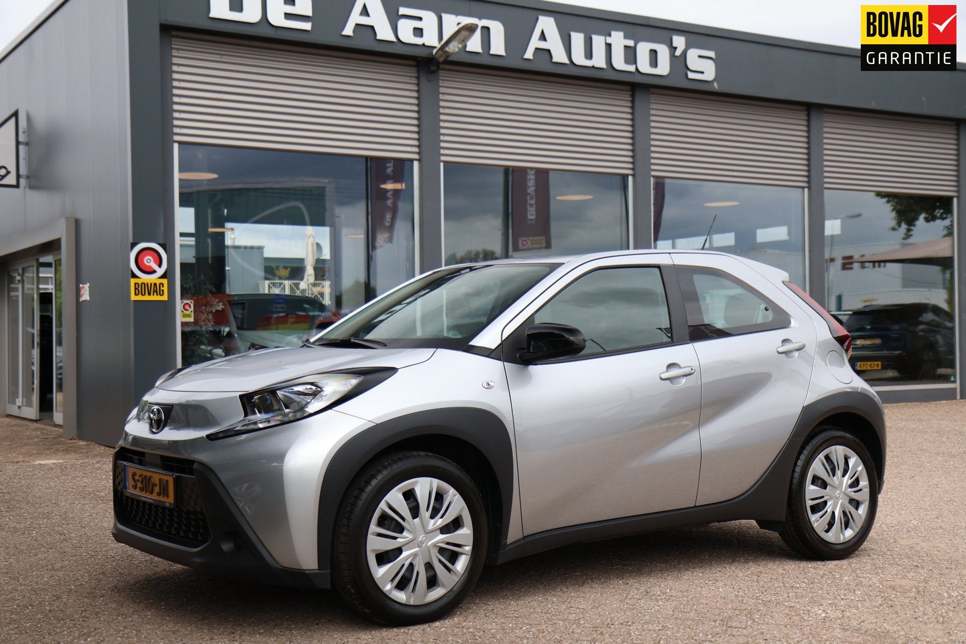 Toyota Aygo X 1.0 VVT-i S-CVT Automaat Camera Nl Auto Nap 11, Auto's, Toyota, Stof, Gebruikt, 4 stoelen, Origineel Nederlands