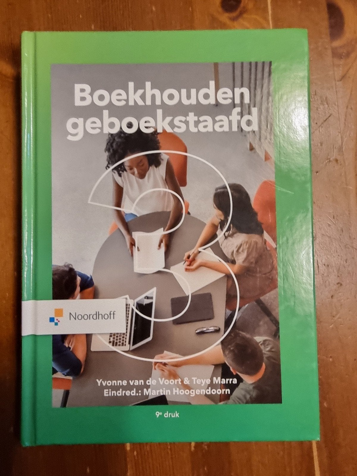 Boekhouden Geboekstaafd 3-9e druk-ISBN 9789001738631, Zo goed als nieuw, Yvonne vd Voort en Teye Marra, Beta, HBO
