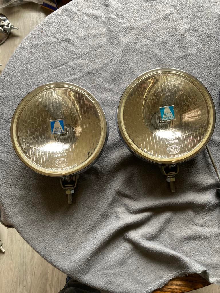 Oldtimer 2 Hella verstralers type 170 en 18 cm, Ophalen of Verzenden, Gebruikt