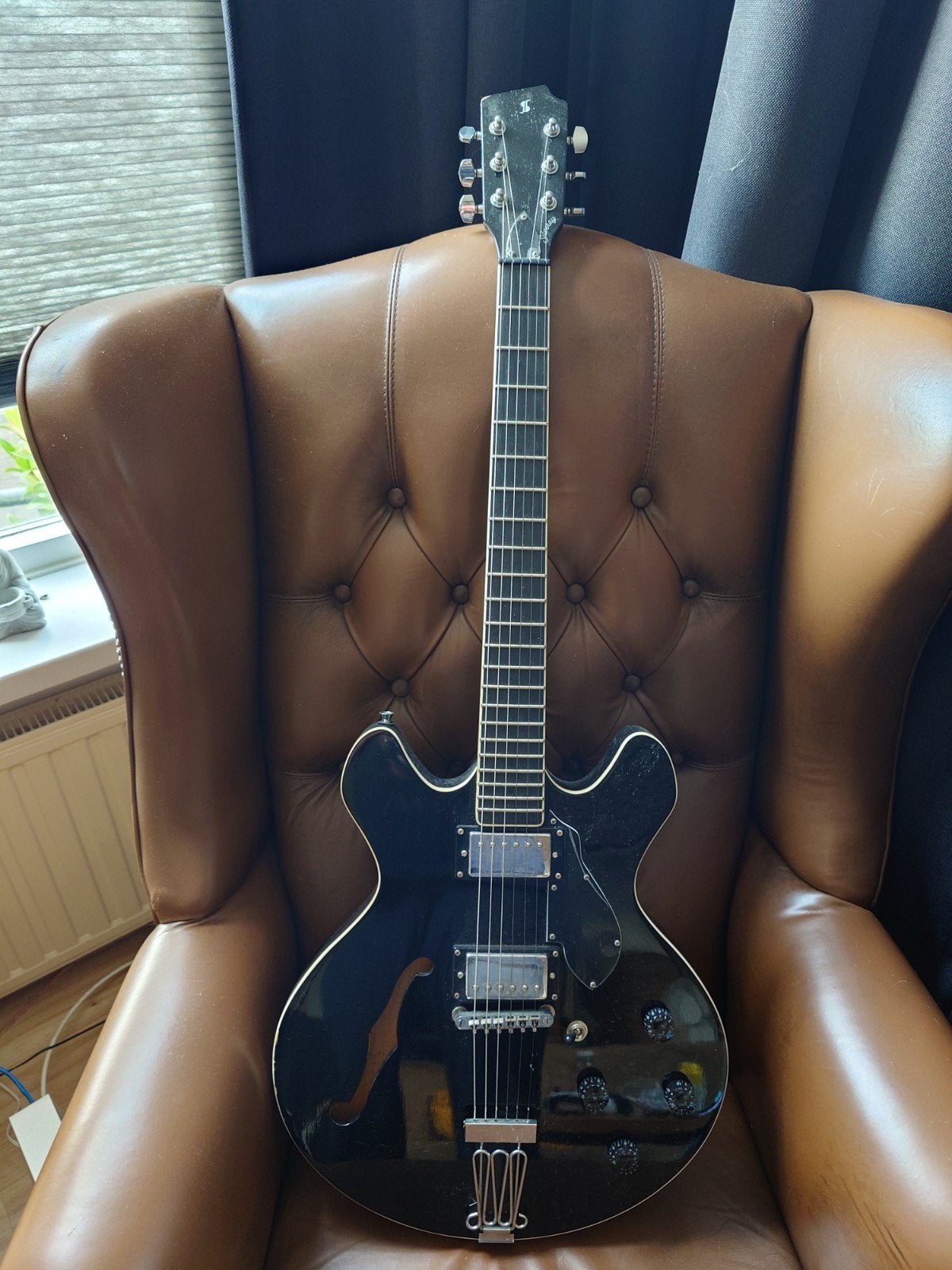 Silveray Semi-Hollow Body Elektrische Gitaar met Versterker, Semi-solid body, Gebruikt, Met versterker, Ophalen
