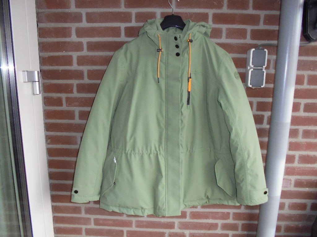 Dames jas Raintex groen maat 50 zgan, Raintex C&A, Maat 46/48 (XL) of groter, Ophalen of Verzenden, Zo goed als nieuw
