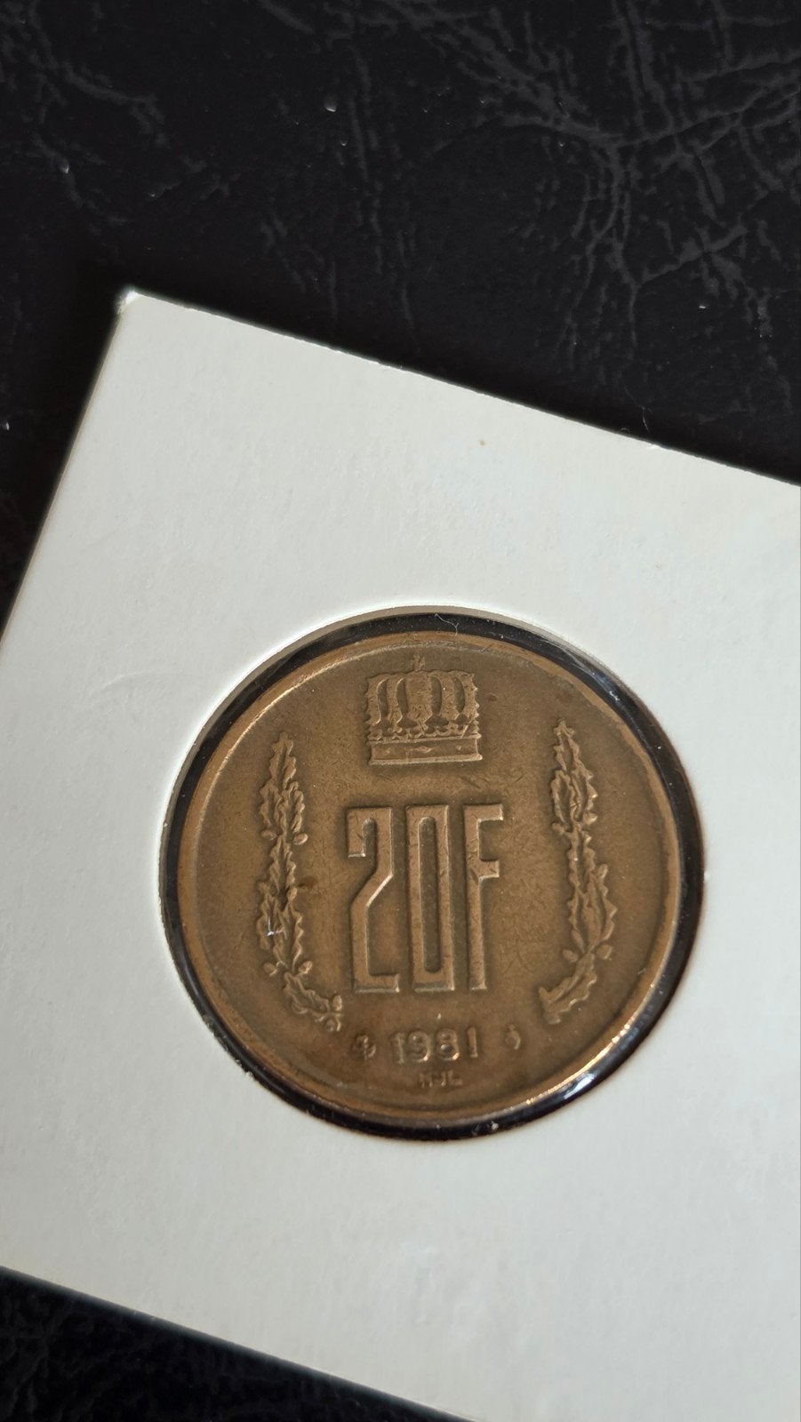 Zeldzame Luxemburgse 20F munt uit 1961 - Groothertog Jean, Postzegels en Munten, Munten | België, Ophalen of Verzenden, Brons