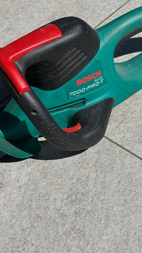 Bosch-heggenschaar, Tuin en Terras, Heggenscharen, Ophalen, Zo goed als nieuw, Elektrisch, Bosch