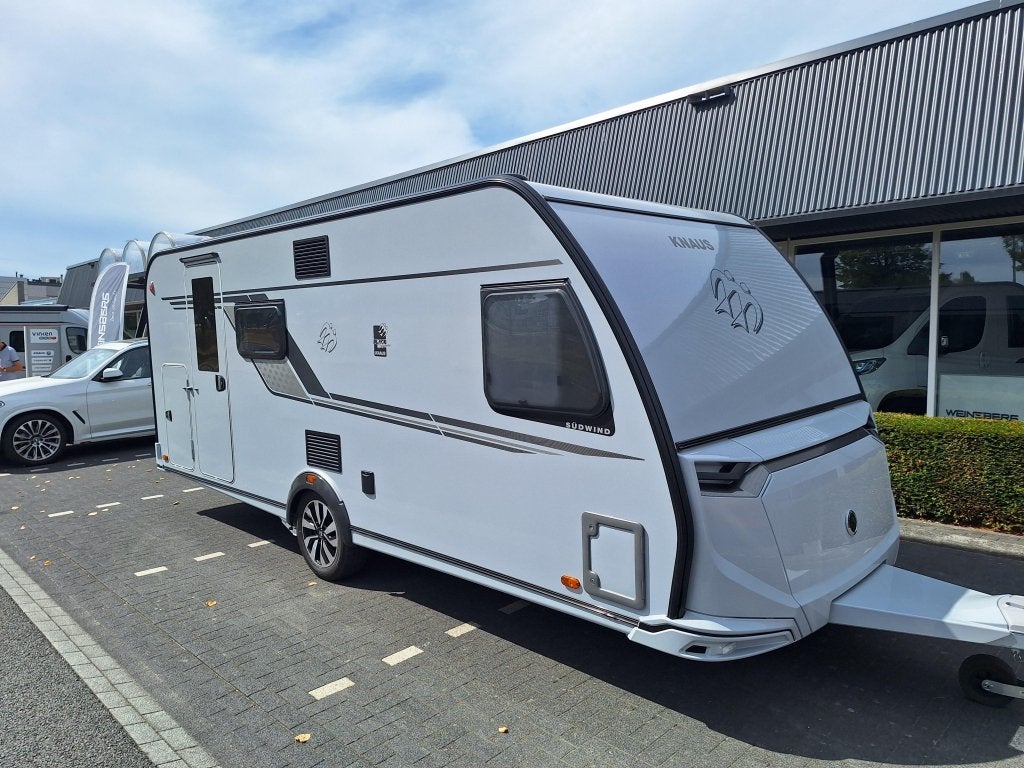 Knaus Sudwind Black Selection 540 FDK MOVER + ISABELLA VOORT, Schokbreker, Overige typen, Bedrijf, Knaus