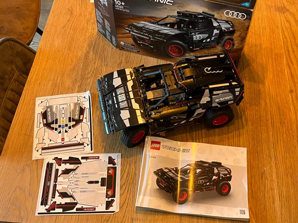 LEGO 42160 audi etron, Compleet, Lego, Ophalen of Verzenden, Zo goed als nieuw