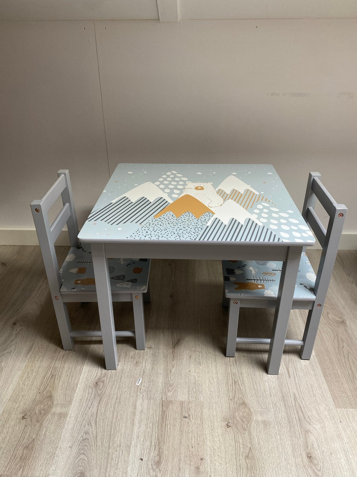 Kindertafeltje met 2 stoeltjes, Kinderen en Baby's, Kinderkamer | Tafels en Stoelen, Ophalen, Gebruikt, Tafel(s) en Stoel(en)