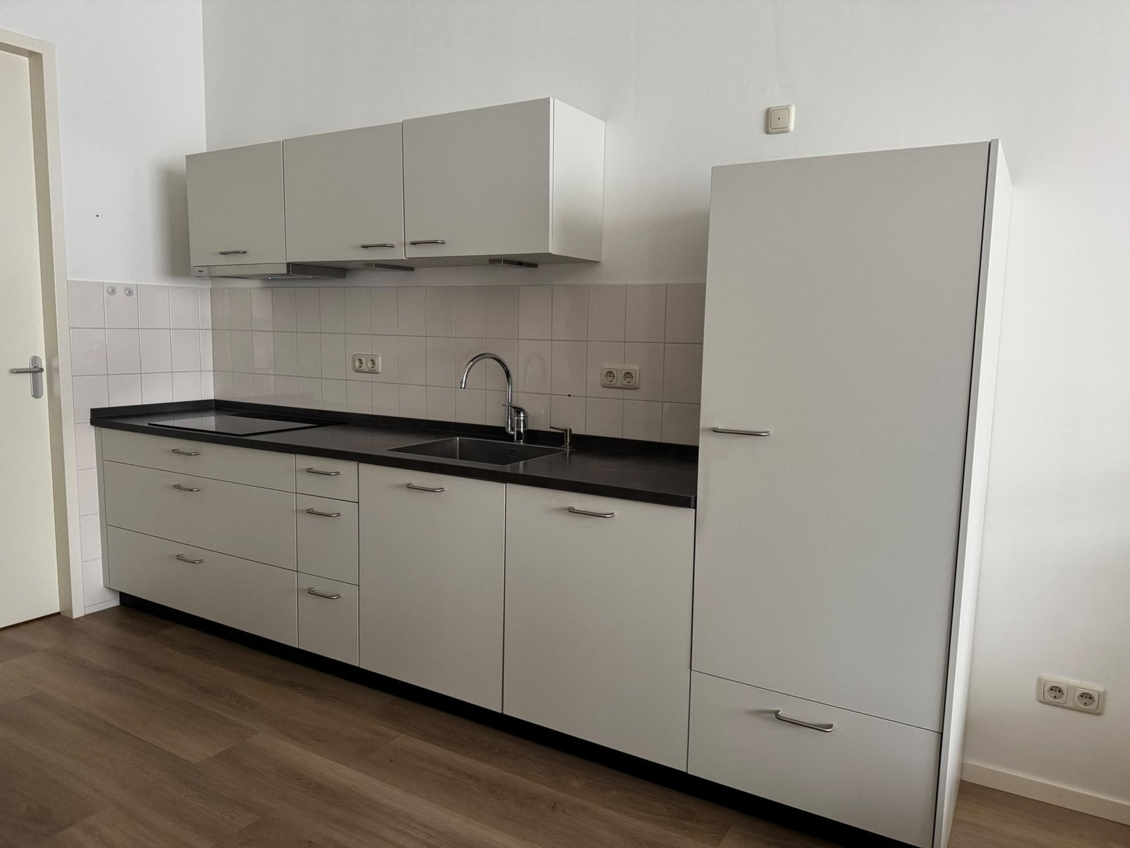 Complete Bribus keuken incl. Pelgrim apparatuur, Ophalen, Overige kleuren, Enkelwandige keuken, Zo goed als nieuw