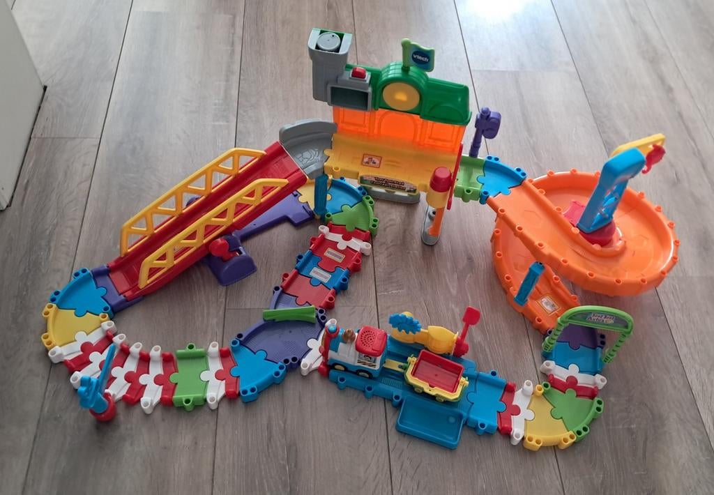 VTech Toet Toet Auto's Centraal Station Speelset, Ophalen