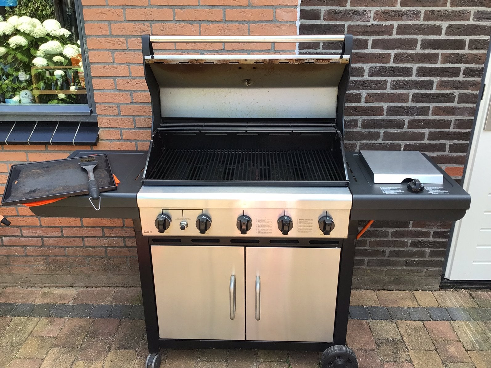 Te koop : Grandhall gasbarbeque Xenon 229, Ophalen, Gebruikt