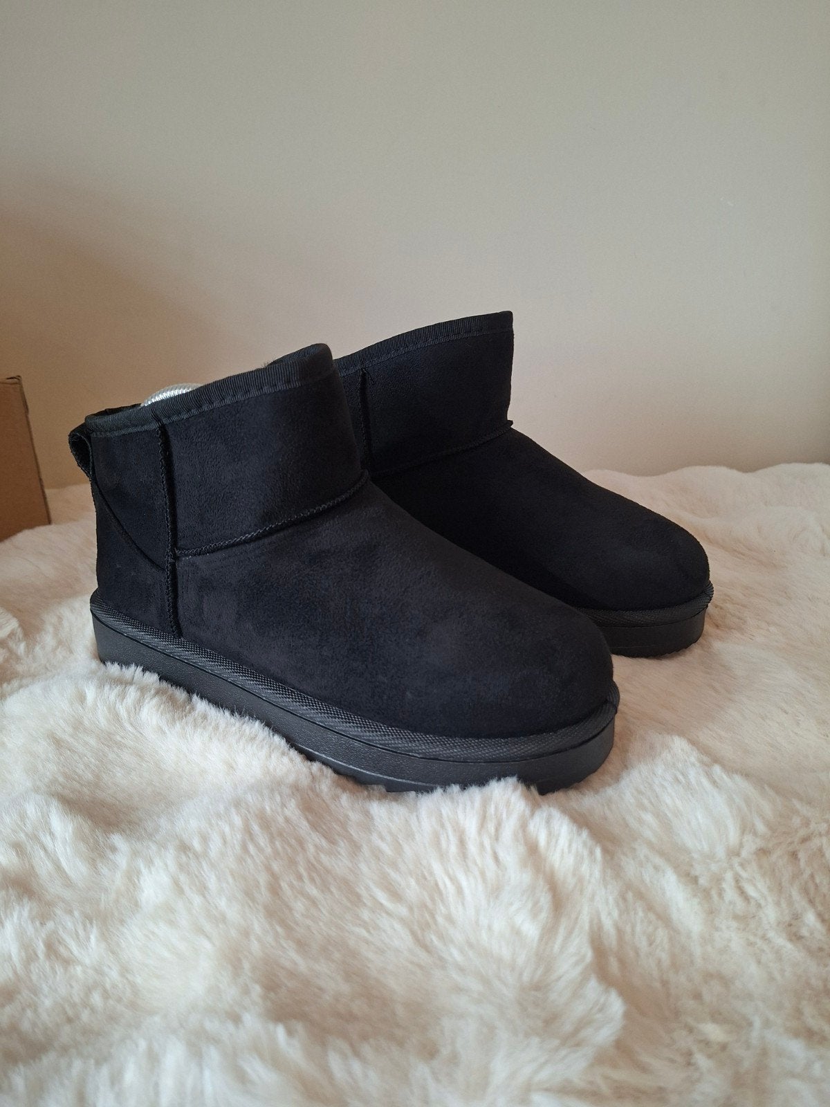 15 paar dames boots met doos!, Verzenden, Nieuw, Zwart, Lage of Enkellaarzen