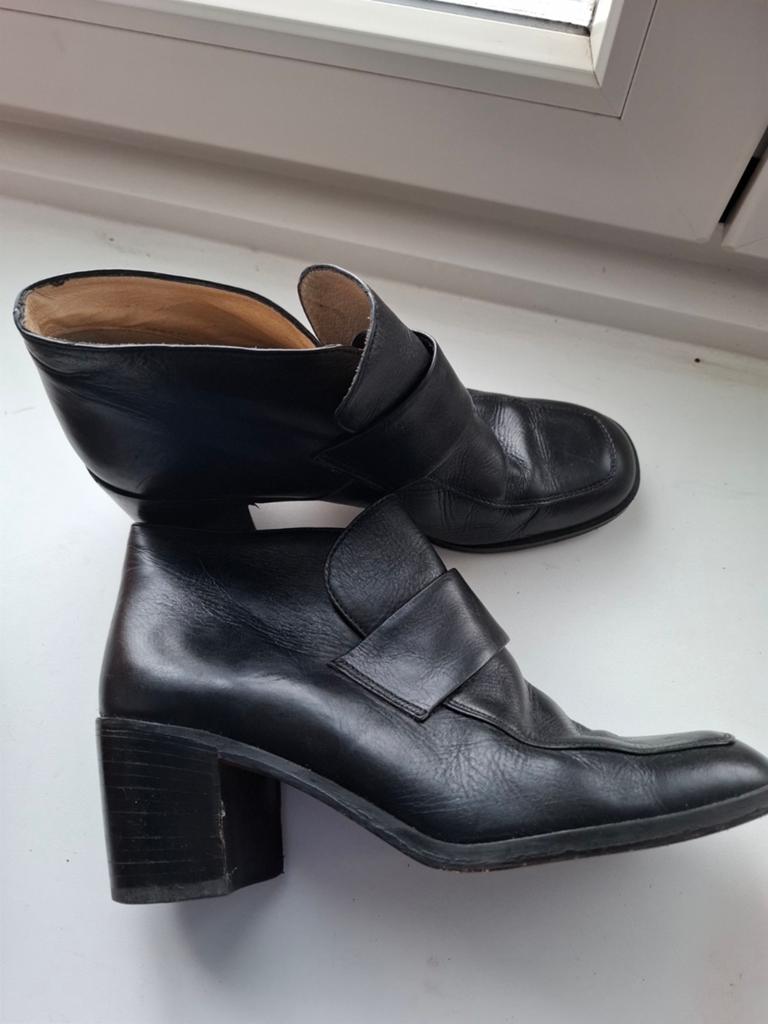 Schoenen dames., Kleding | Dames, Ophalen of Verzenden, Zo goed als nieuw, Zwart, Sneakers of Gympen
