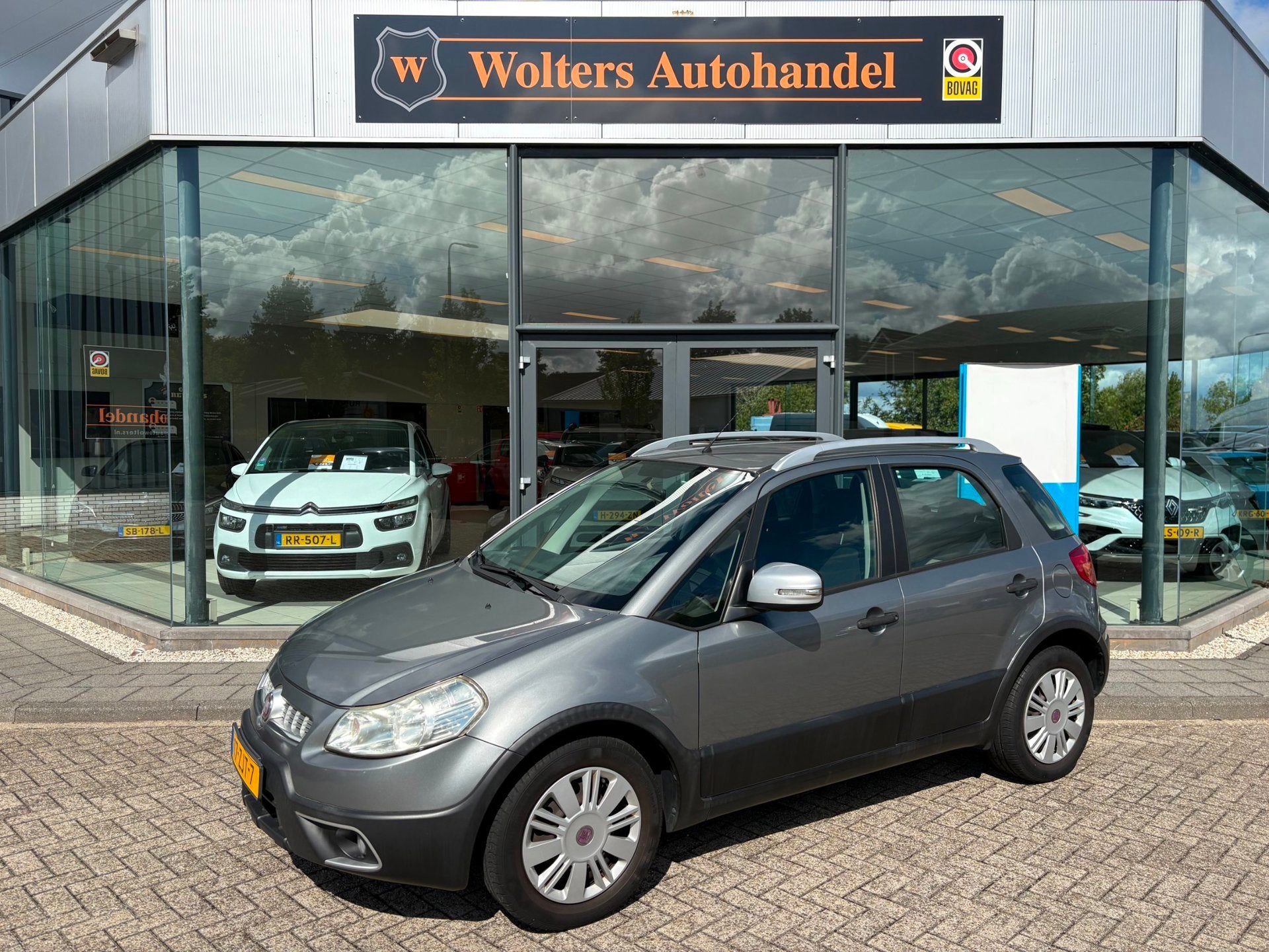 Fiat Sedici 1.6-16V MyLife *AC, Voorwielaandrijving, Euro 5, Gebruikt, 4 cilinders