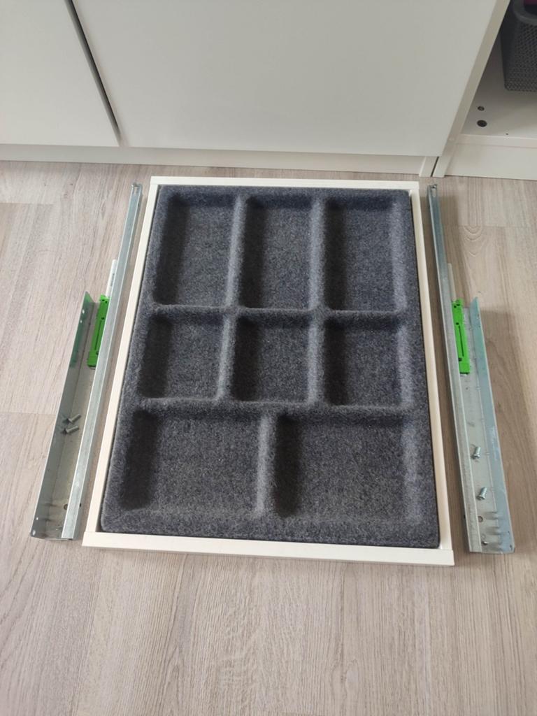 Ikea komplement uittrekbare plank wit 50x58 cm + inzet Pax, Huis en Inrichting, Ophalen, 50 tot 100 cm, Zo goed als nieuw, Minder dan 100 cm