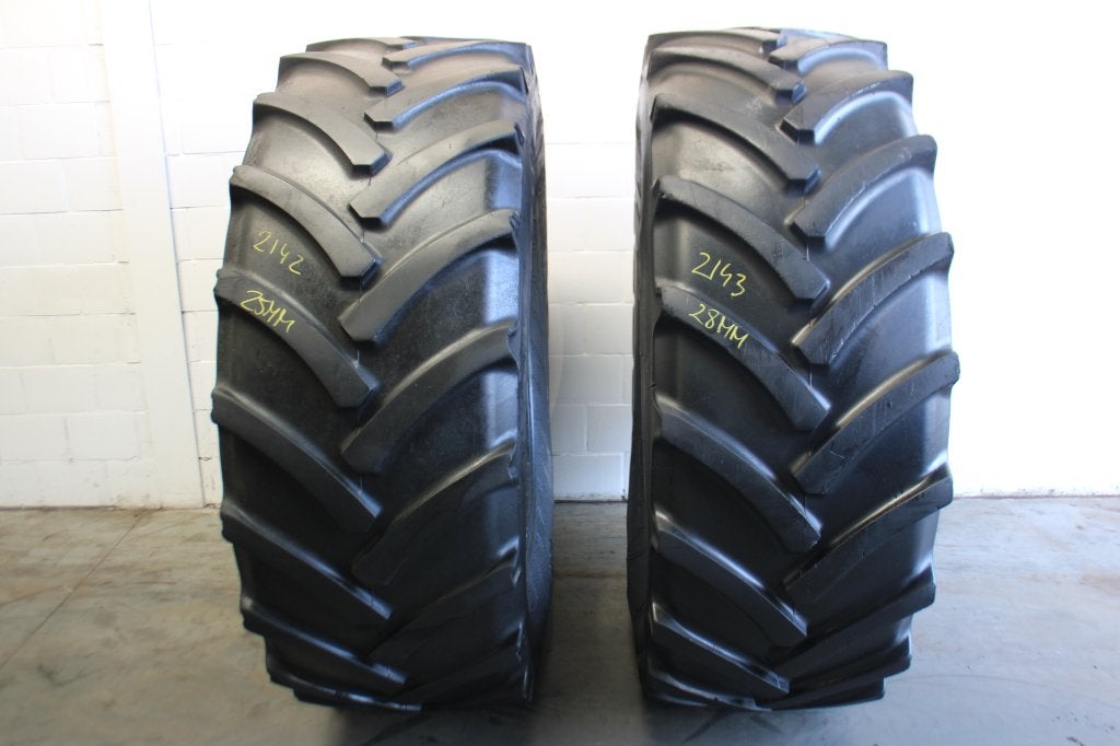 650/65R42 Continental CONTRACT AC65 28mm 2 STUKS, Zakelijke goederen, Ophalen