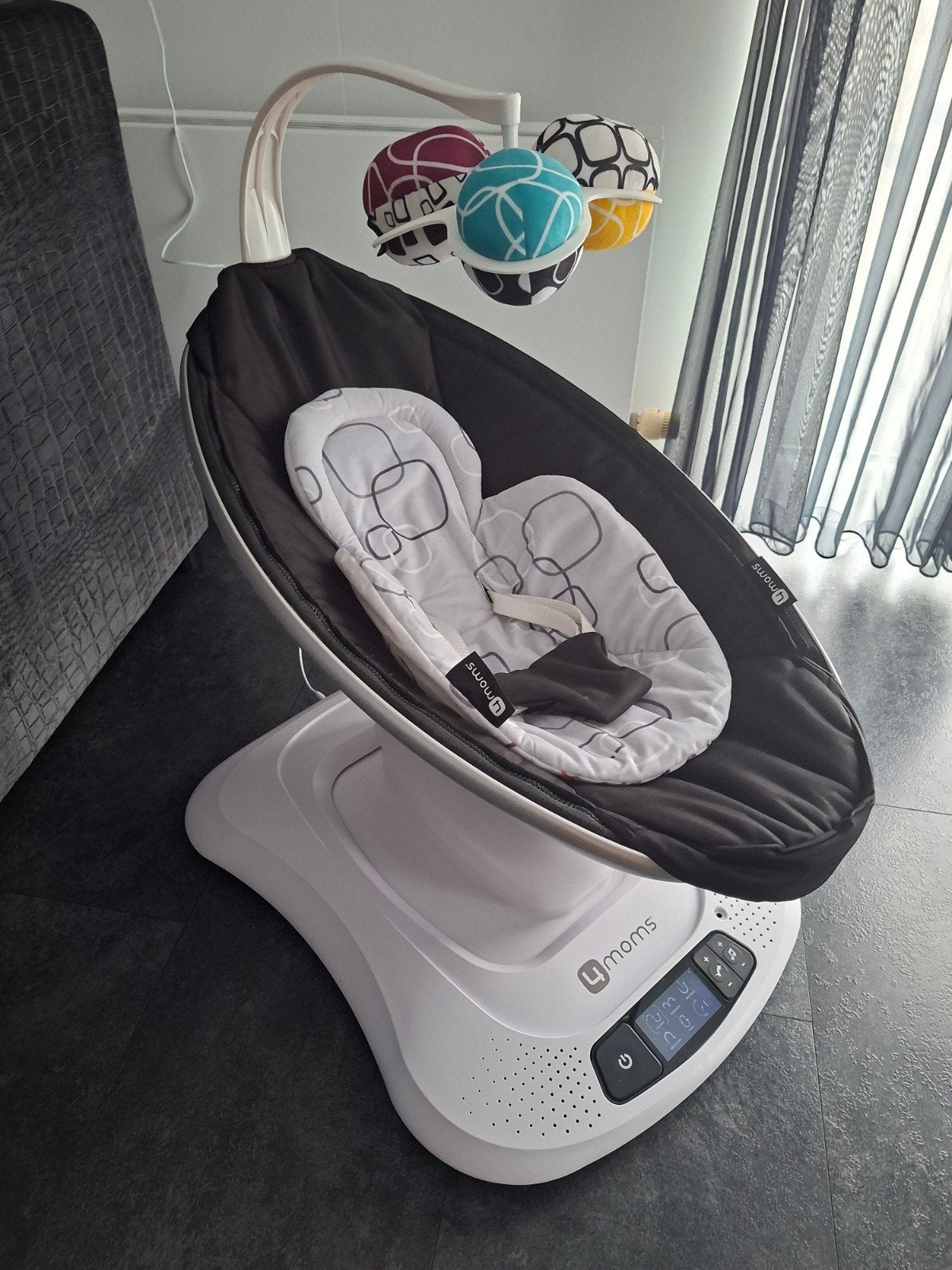 4moms MamaRoo bewegende babystoel - Zo goed als nieuw, Ophalen
